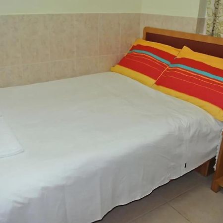 New Fortunate Guest House Гонконг Екстер'єр фото