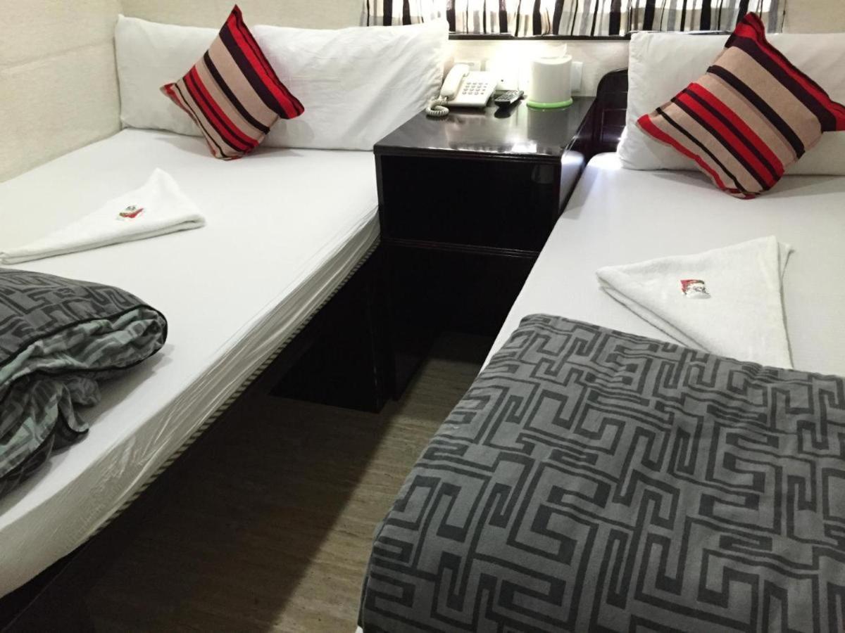 New Fortunate Guest House Гонконг Екстер'єр фото