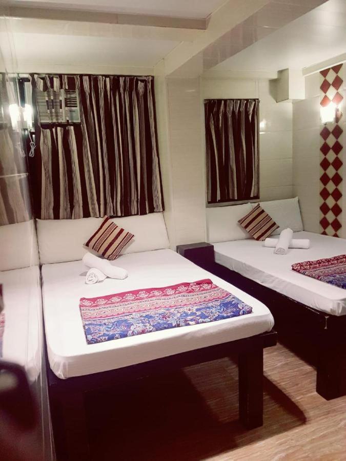 New Fortunate Guest House Гонконг Екстер'єр фото