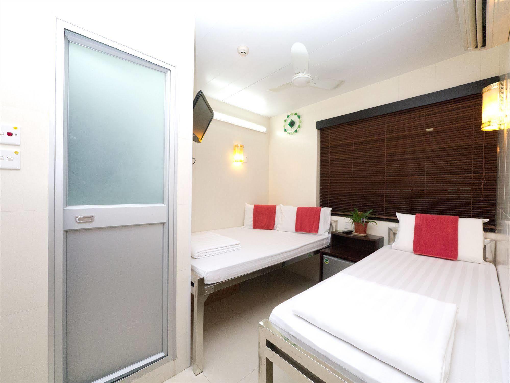 New Fortunate Guest House Гонконг Екстер'єр фото