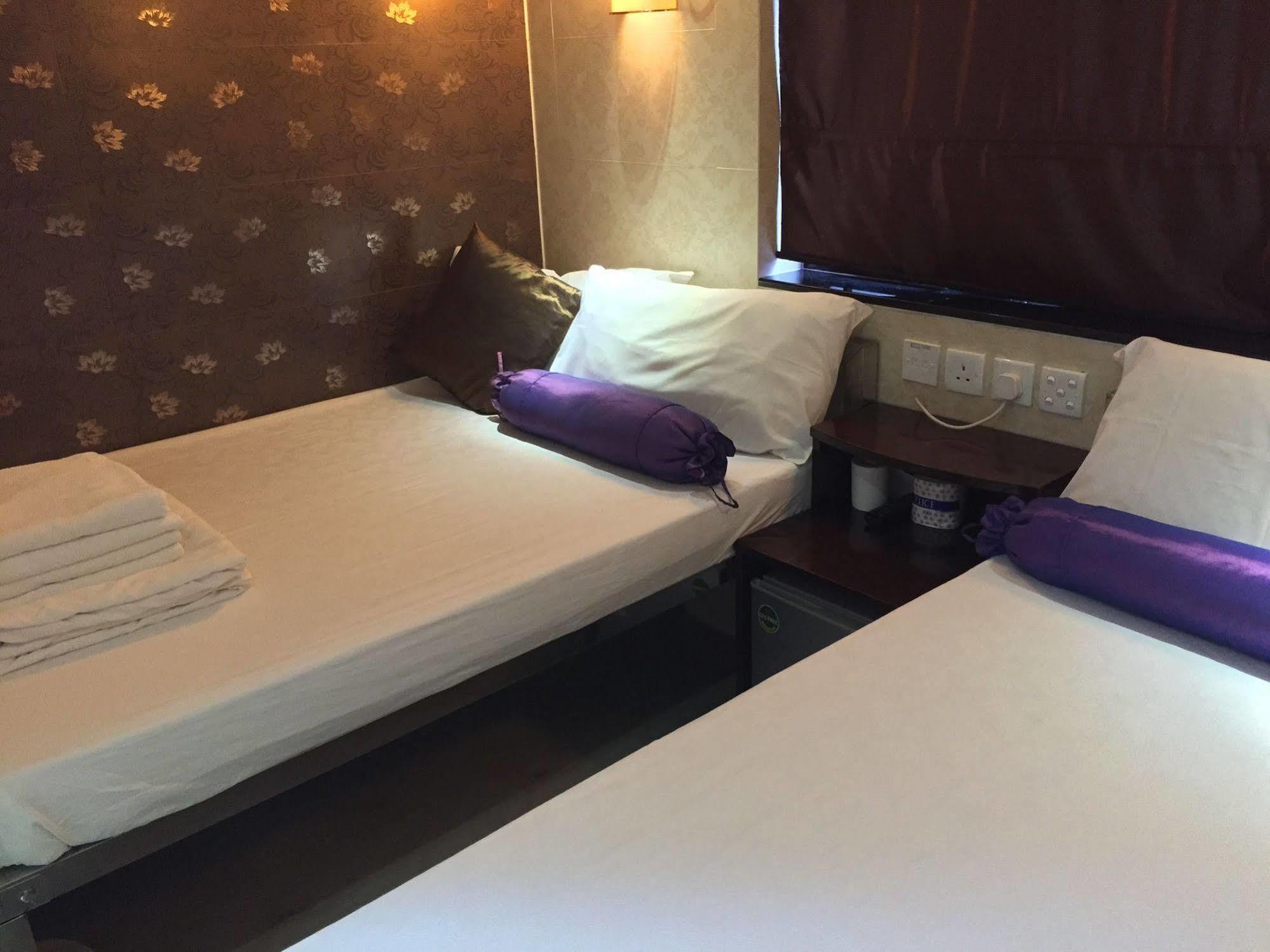 New Fortunate Guest House Гонконг Екстер'єр фото