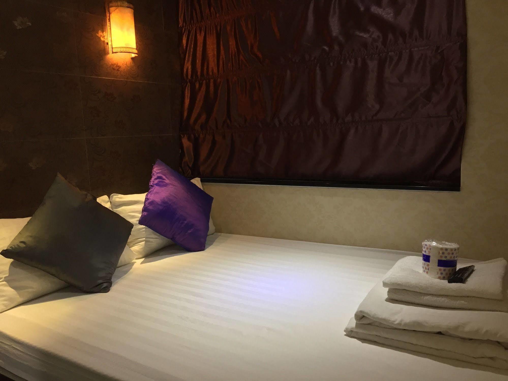 New Fortunate Guest House Гонконг Екстер'єр фото